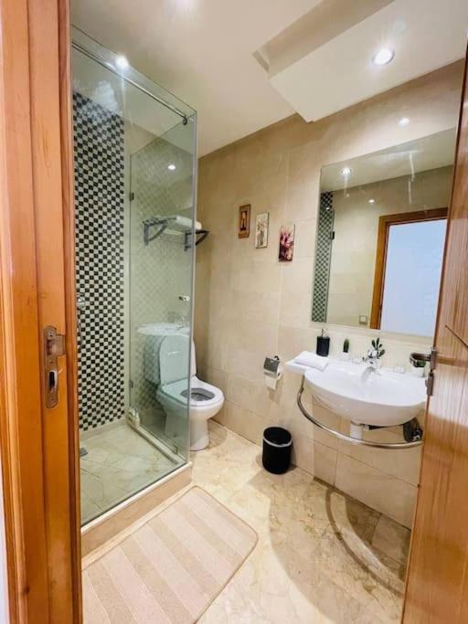 A 2 Minutes De Casa Finance City, Appartement Avec 2 Chambres Casablanca Kültér fotó